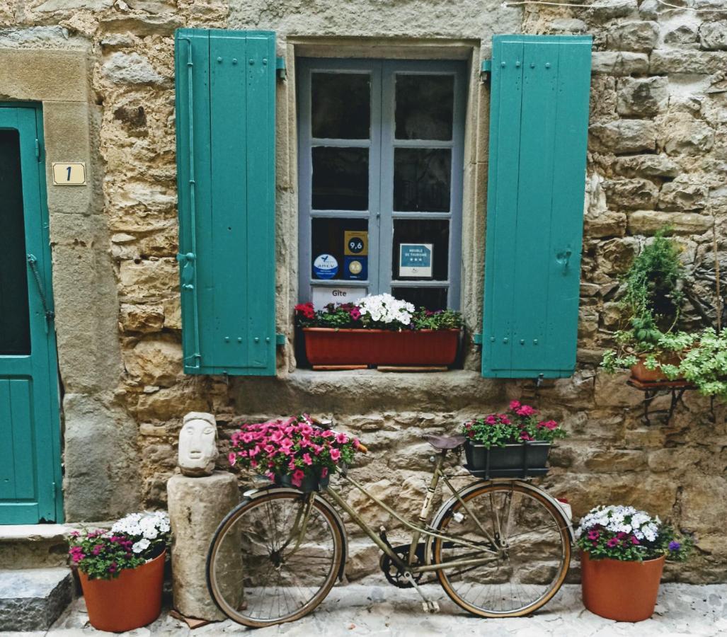 Gite les Volets Verts Cesseras Extérieur photo